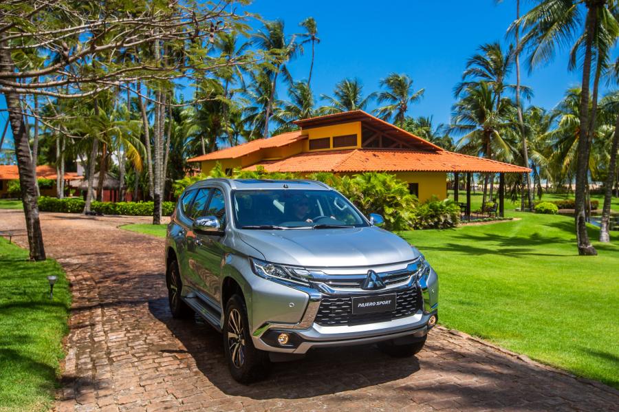  Mitsubishi Pajero Sport 2018 года  (LA) (фото 18 из 40)